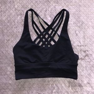 BLACK LULULEMON SPORTS BRA